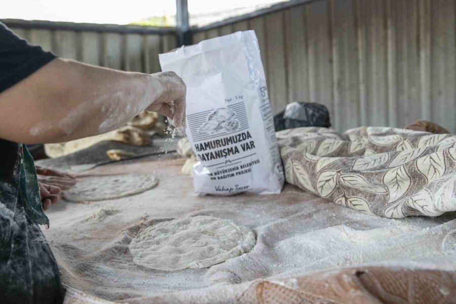 Mersin Büyükşehir Belediyesi, Sosyal Hizmetlerle On Binlerce Vatandaşın Hayatına Dokundu