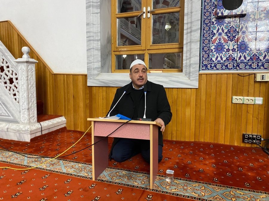 Kulu’da Regaib Kandili’nde Vatandaşlar Camilere Akın Etti