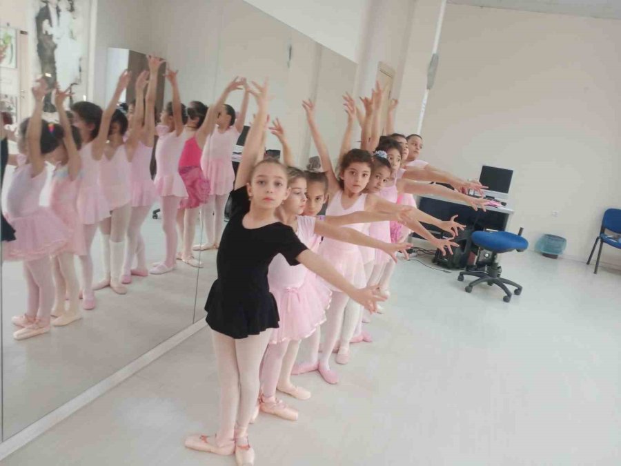 Odunpazarı Belediyesi’nden Bale Sanatına Büyük Destek