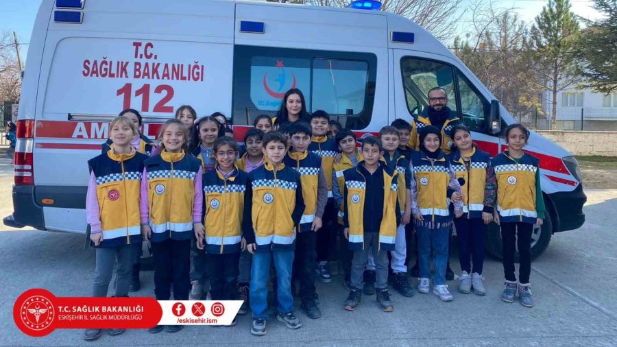 İlkokul Öğrencilerine 112’nin Acil Durumlarda Nasıl Kullanılacağı Anlatıldı
