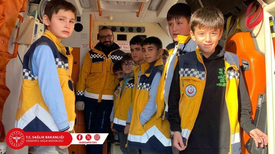 İlkokul Öğrencilerine 112’nin Acil Durumlarda Nasıl Kullanılacağı Anlatıldı