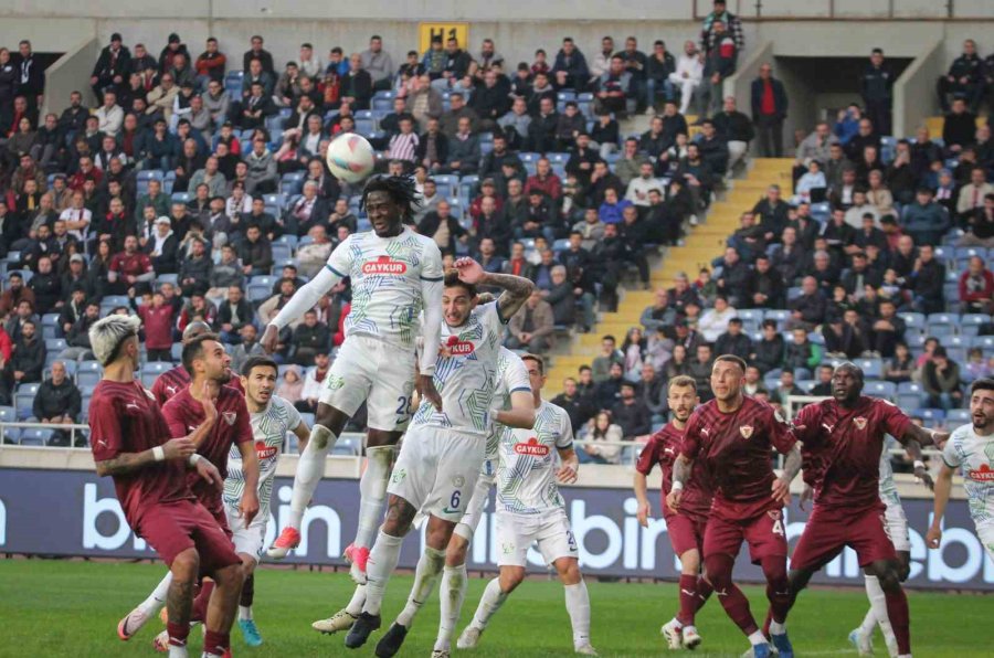 Trendyol Süper Lig: Atakaş Hatayspor: 1 - Çaykur Rizespor: 2 (maç Sonucu)