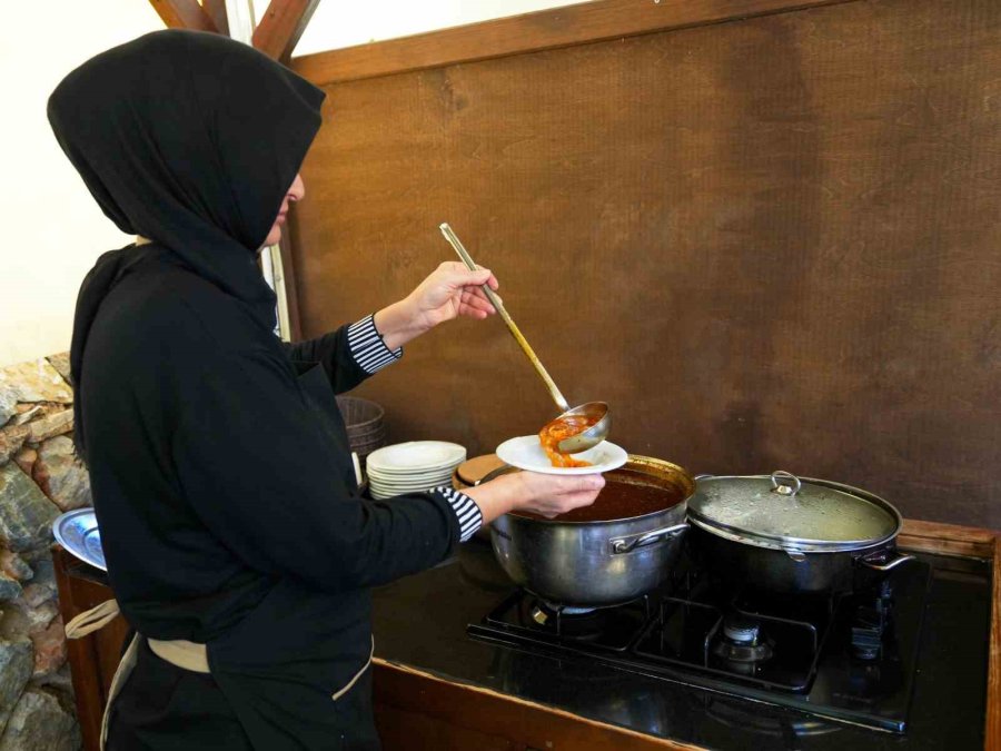 Alanya Belediyesi Mutfak Kültür Evi Hizmete Başladı