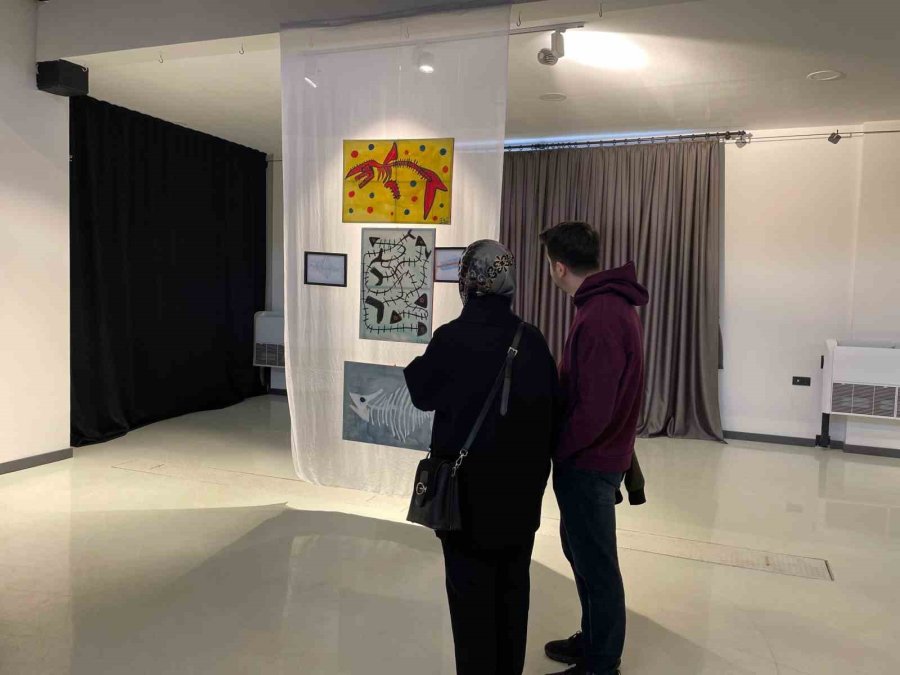 ‘nazik Kübizm’ Sergisi İle Otizmin Sanatsal Yüzü