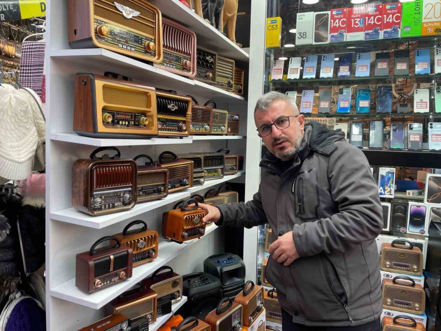 Nostaljik Radyo Satışları Arttı