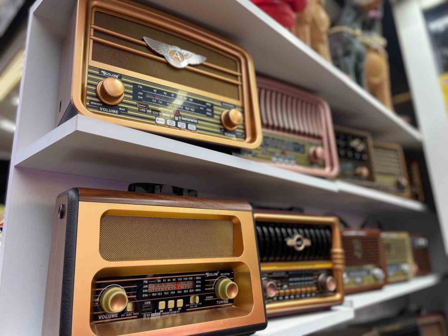 Nostaljik Radyo Satışları Arttı