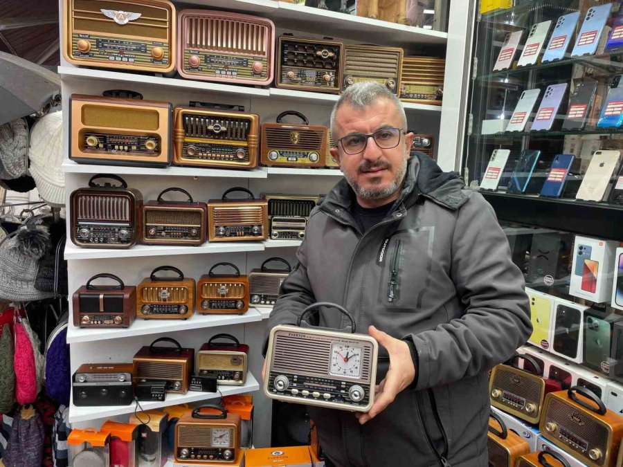 Nostaljik Radyo Satışları Arttı