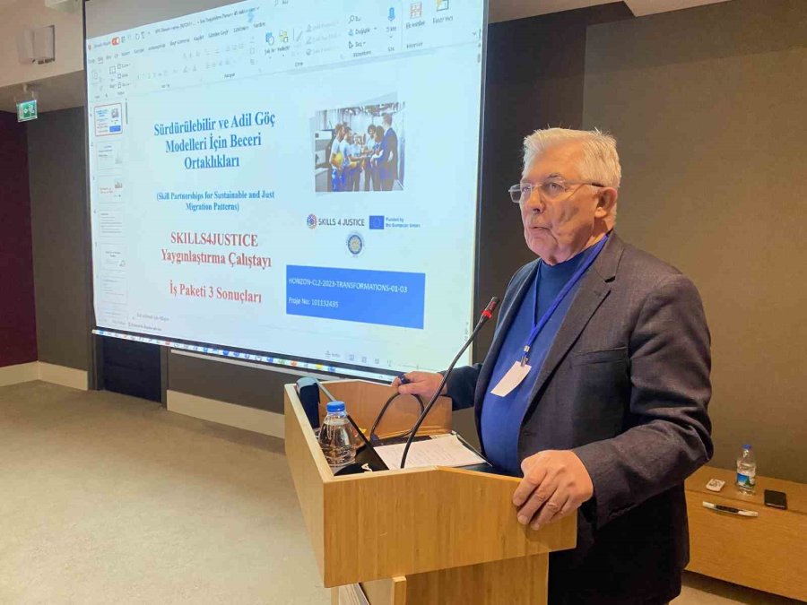 ‘türkiye’deki Mesleki Ve Teknik Eğitimin Görünümü Ve Sektörle İlişkiler’ Çalıştayı Gerçekleştirildi