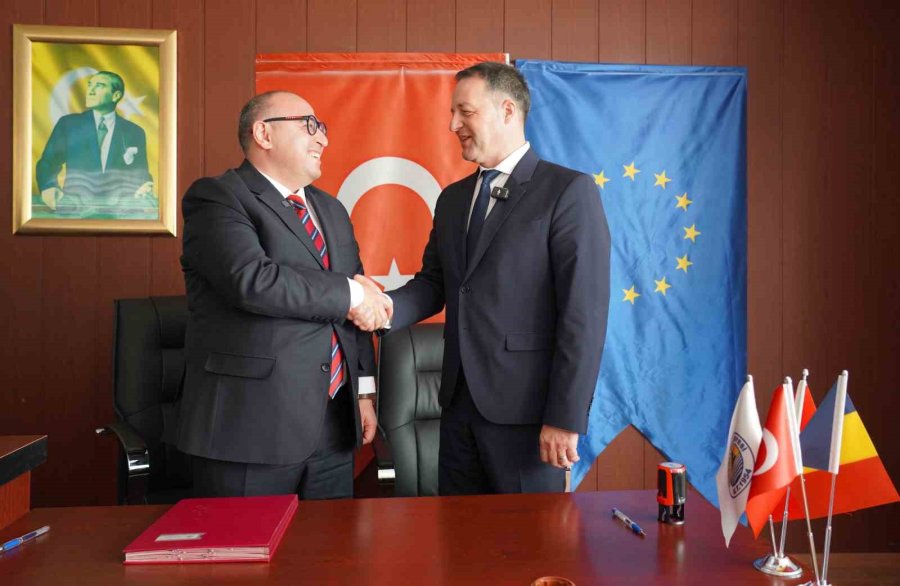 Romanya’nın Braila Belediye Başkanı Dragomir, Erdemli’ye Hayran Kaldı