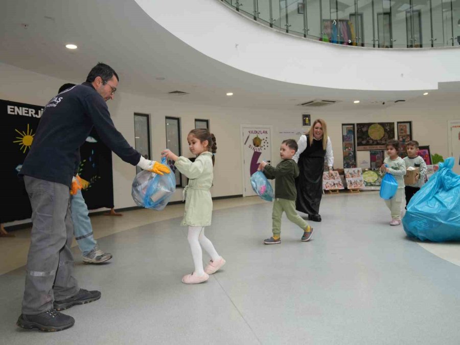 Alanya’da Kreş Öğrencilerine Yönelik Enerji Tasarrufu Etkinliği Düzenlendi