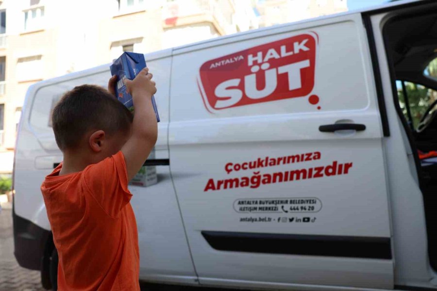 2024 Yılında Bin 506 Çocuk 49 Bin 308 Adet Mama Desteği Alırken, 11 Bin 81 Çocuk 765 Bin 648 Litre Süt Desteği Aldı