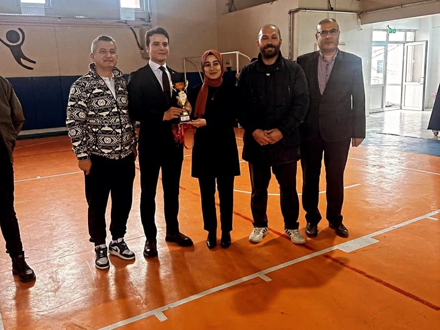 ‘kurumlar Arası Voleybol Turnuvası’ Sona Erdi