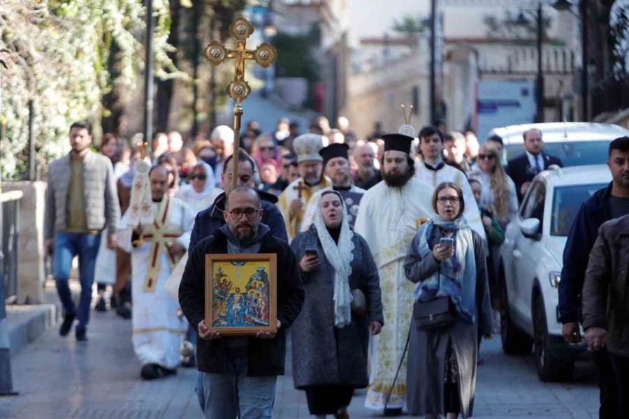 Antalya’da Denizden Haç Çıkarma Töreni Yapıldı