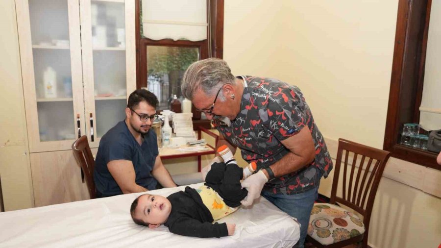 Alanya Belediyesi’nden 100 Çocuğa Sünnet