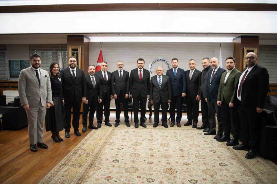 Başkan Büyükkılıç’a Ak Parti İl Başkanı Okandan Ve Yönetiminden Ziyaret