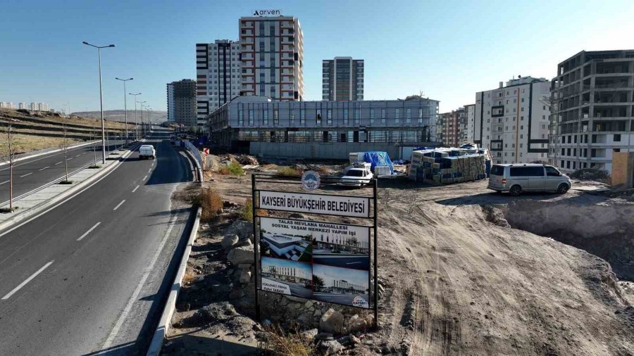 Kayseri Büyükşehir, 1 Yılda Yarım Milyar Tl’yi Aşkın 18 Projeye İmza Attı