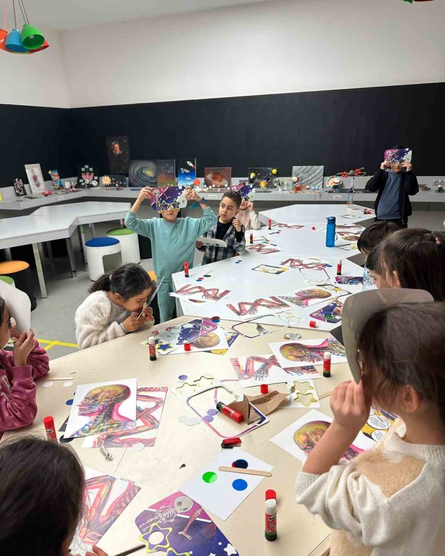 Yarıyıl Kampı Bilim Meraklısı Miniklerden Yoğun İlgi Görüyor