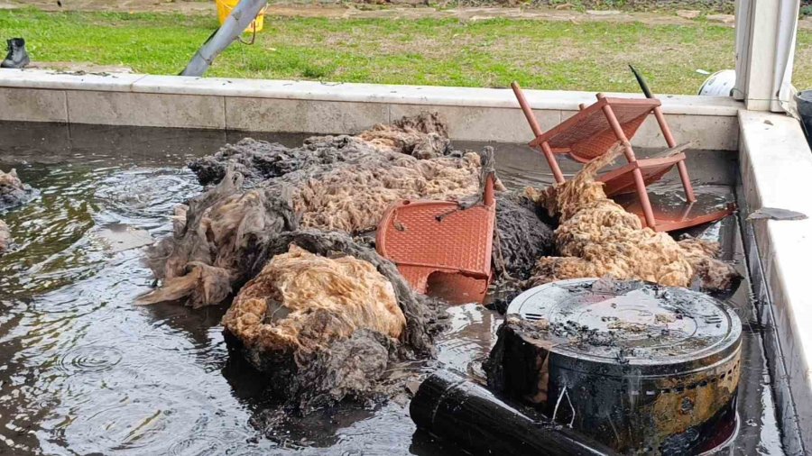 Prefabrik Ev Alevlere Teslim Oldu