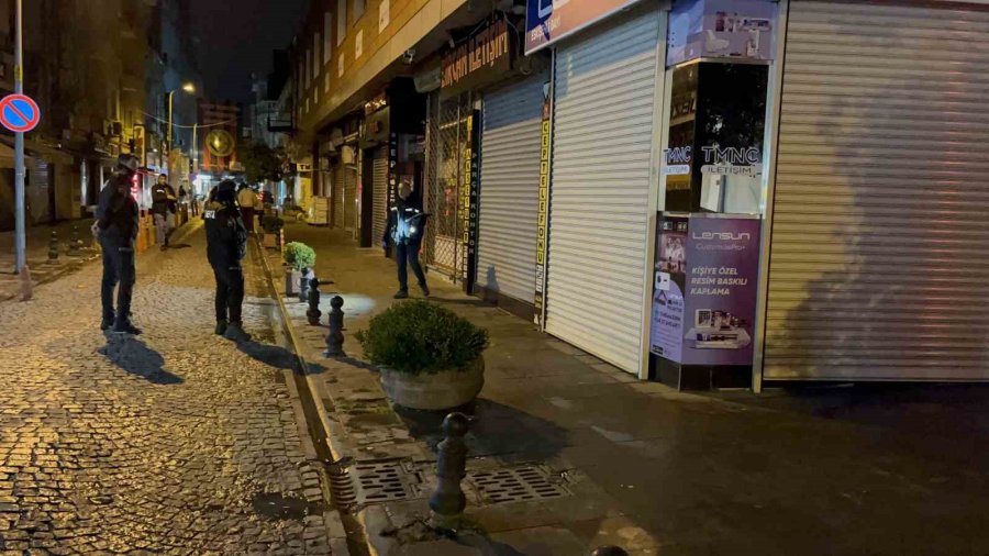 Alacak Verecek Meselesinden Dükkan Kurşunladı