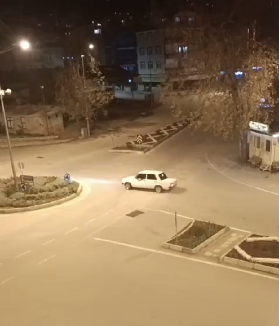 Antalya’da Drift Yapan 4 Sürücüye 206 Bin 412 Lira Ceza