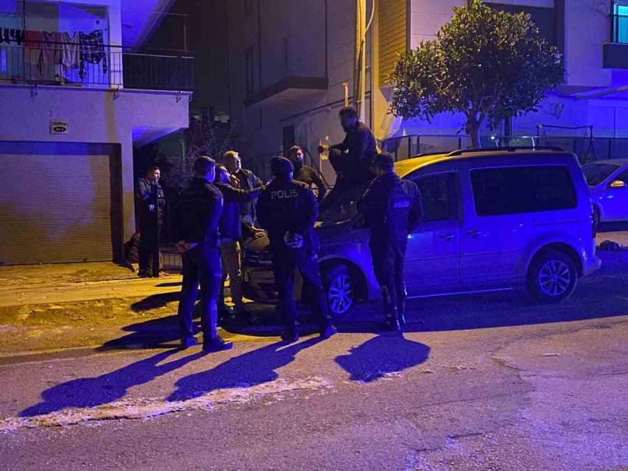 Motorunu Bağlattıran Babasına Kızıp, Kendini Ve Aracı Yakmak İstedi