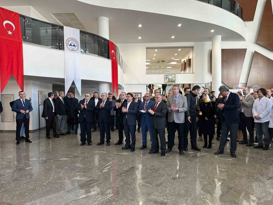 Erü Tıp Fakültesi’nde Tıbbi Simülasyon Merkezi Hizmete Açıldı