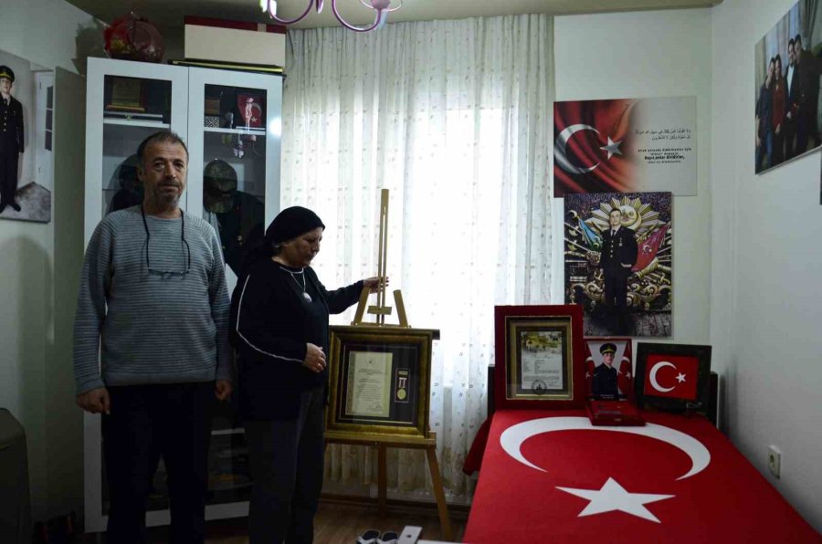 İdlib Şehidinin Ailesi Oğullarının Adının Hastanede Yaşatılmasını İstiyor