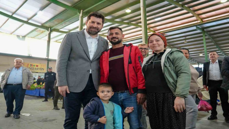 Başkan Boltaç, Kırklarsırtı Pazarında Esnaf Ve Vatandaşlarla Buluştu