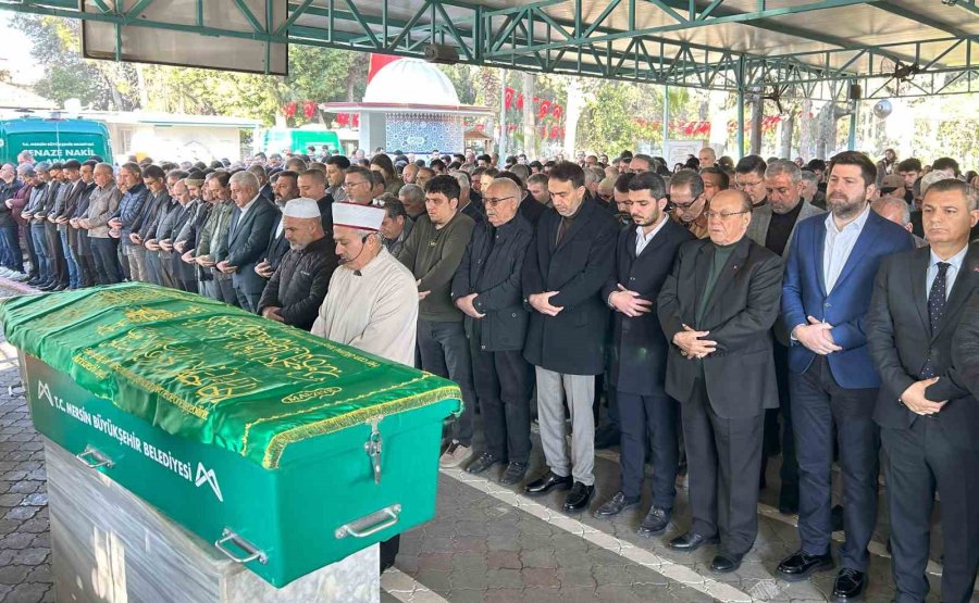 Vefat Eden Kültür Bakanlığı Devlet Sanatkarı Demirtaş Son Yolculuğuna Uğurlandı