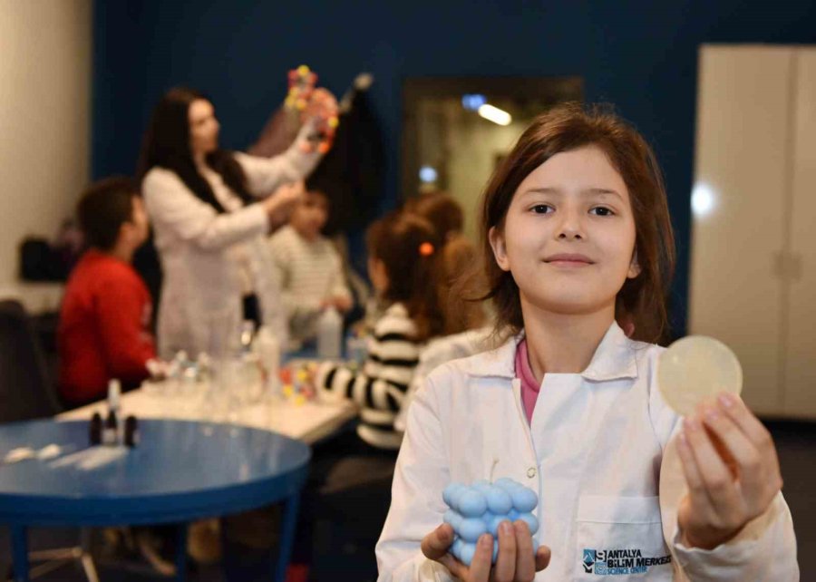 Kepez’de Üreterek Öğreniyorlar