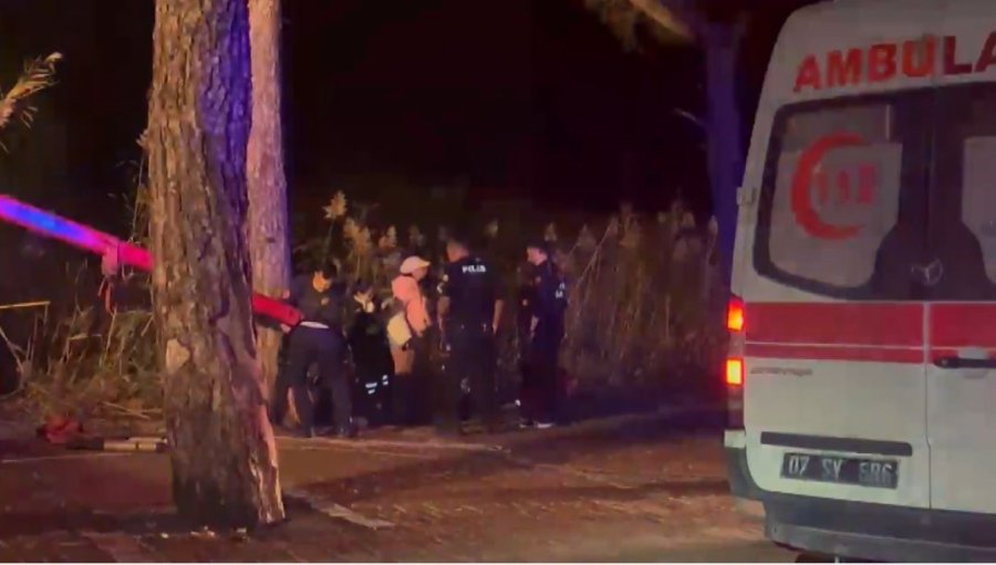 Çayda Bataklığa Saplanan Kadın, Vincin Halatıyla Kurtarıldı