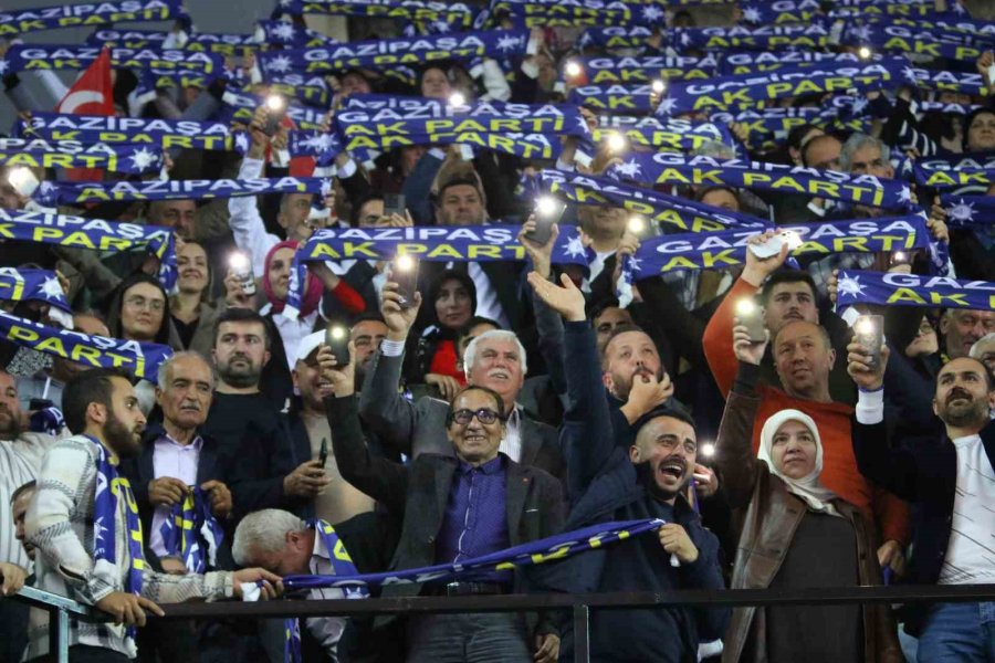 Cumhurbaşkanı Erdoğan: "sayın Özel Oturduğu Koltuğun Hakkını Hala Veremedi"