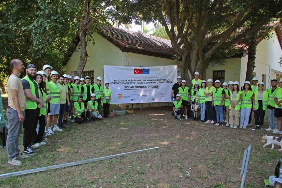 Büyükşehir’den Gençlere Çevre Dostu İstihdam