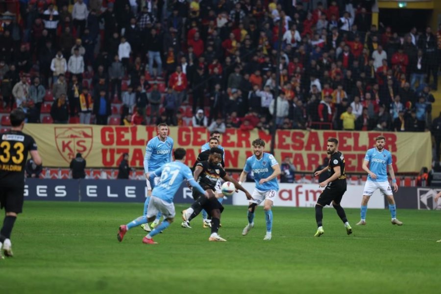 Kayserispor Evinde Trabzonspor’u 10 Maçtır Yenemiyor