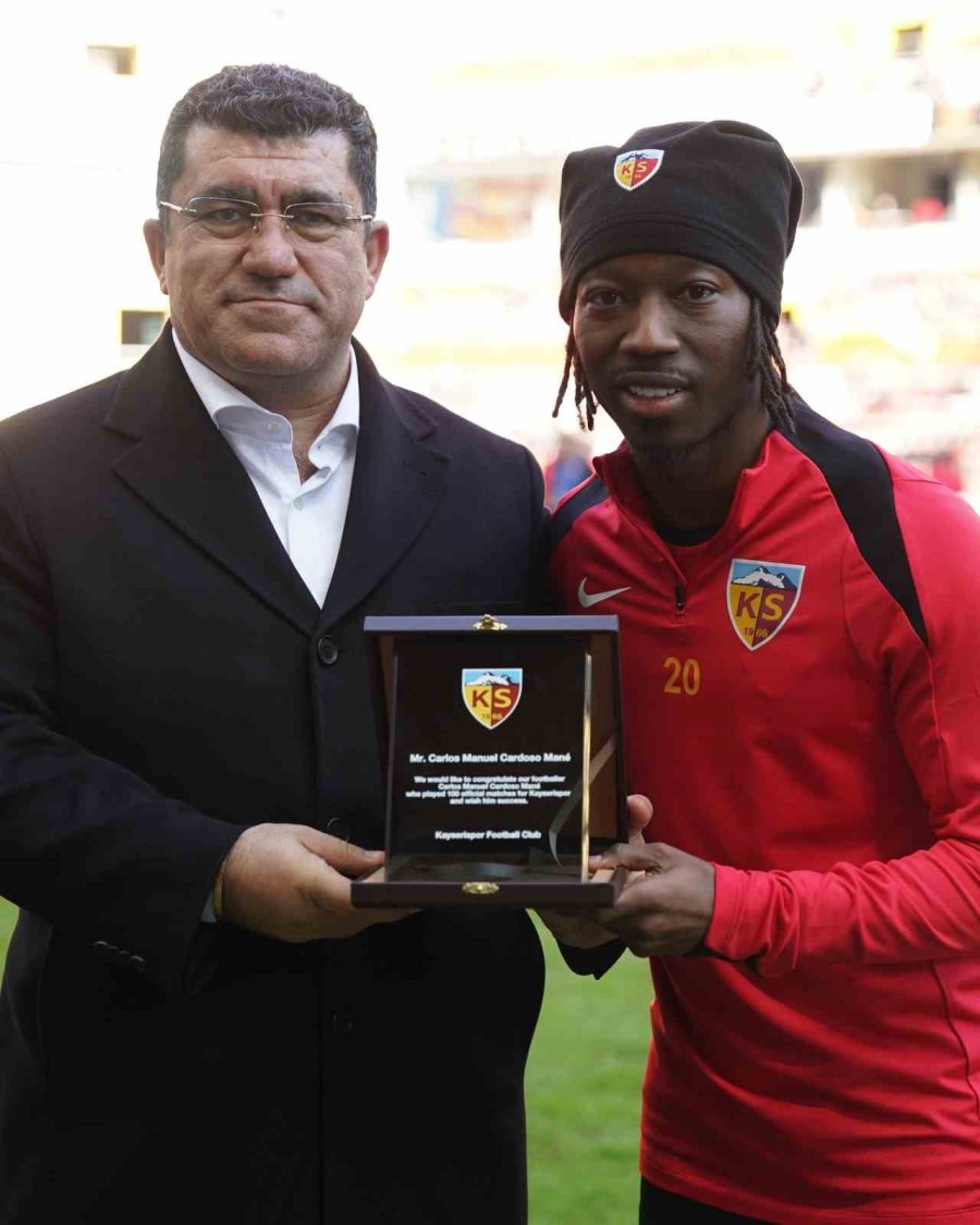 Mane Ve Hasan Ali 100. Kez Forma Giydi