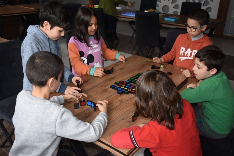 Başkan Çolakbayrakdar: Geleceğin Güçlü Türkiye’sine Hazır Nesiller Yetiştiriyoruz"