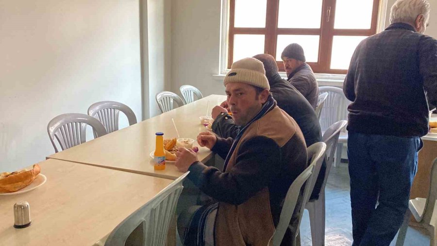 Konya’nın Güllerine, Gül Mutfağı Hizmet Ediyor