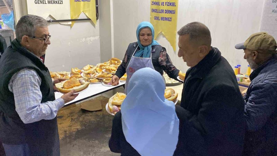 Konya’nın Güllerine, Gül Mutfağı Hizmet Ediyor