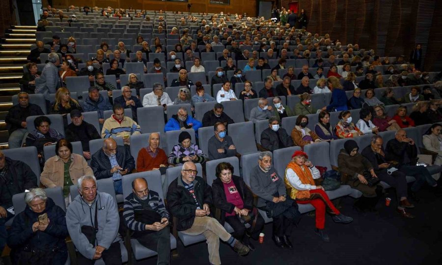 Şehir Tiyatrosu, Emeklilerle Buluştu