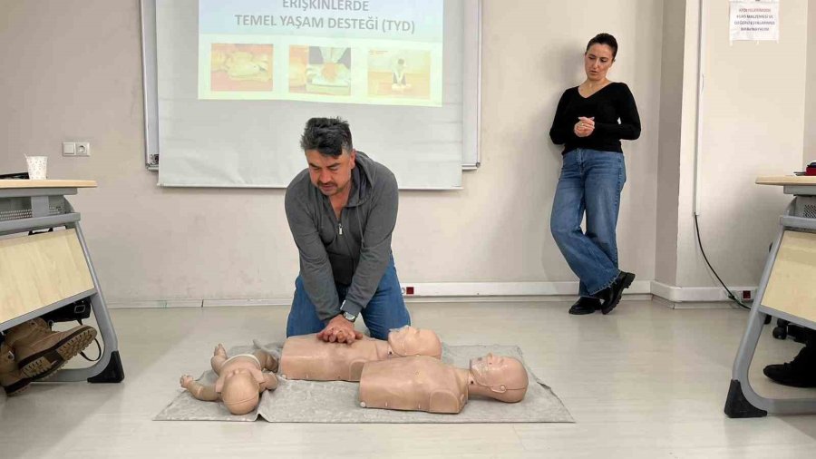 Odunpazarı Belediyesi’nden Personeline İlk Yardım Eğitimi