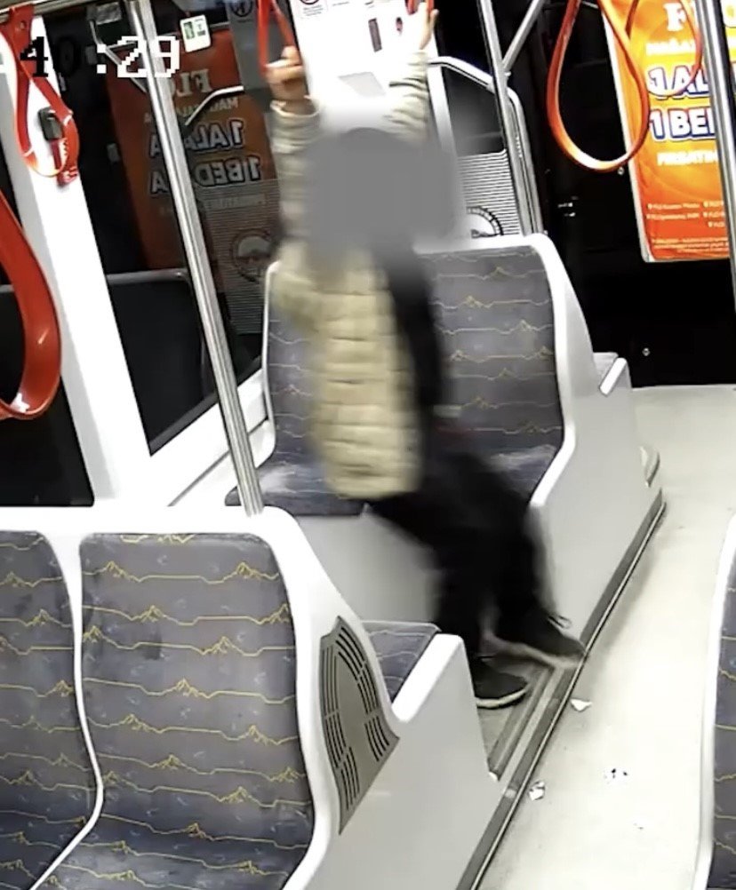 Kayseri’deki Tramvay Tutamaklarını Kesen Çocuklar Yakalandı