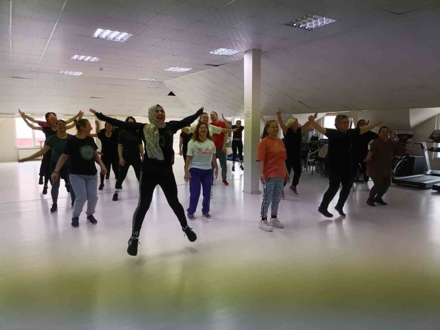 Odunpazarı Belediyesi’nden Kadınlara Spor Desteği