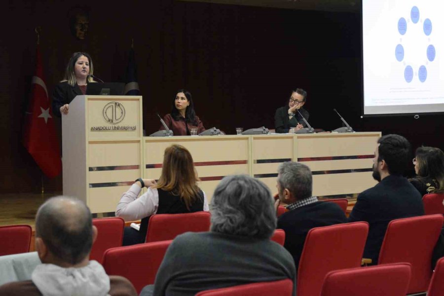 ’toplumsal Katkı Faaliyetleri Birim Temsilcileri Bilgilendirme Toplantısı’ Düzenlendi
