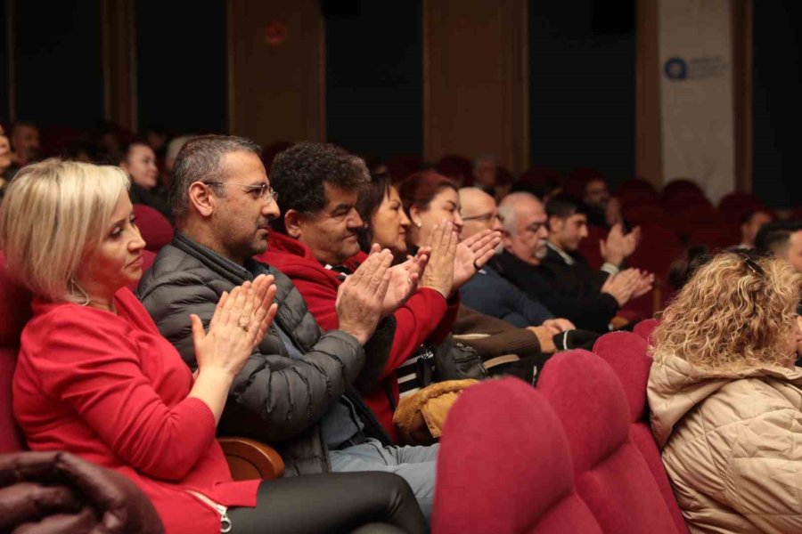 İsmail Baha Sürelsan Konservatuvarı’ndan "saz Eserleri" Konseri