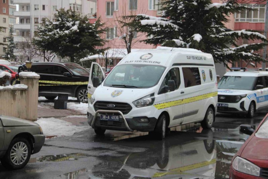 Tartışmada Tabancayla Vurulan Şahıs Yaralandı