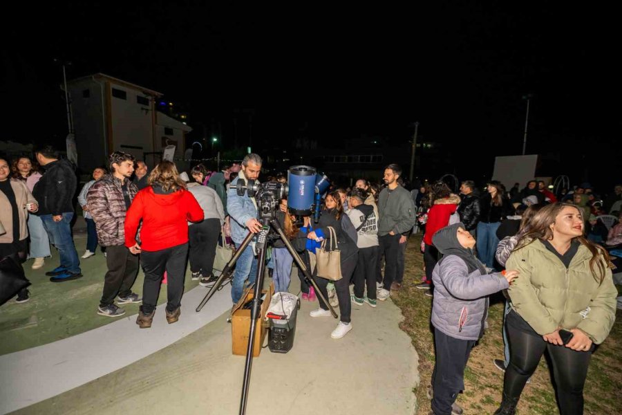 Silifkeliler, ’gece Gözlem Etkinliği’nde Gezegenleri İzledi