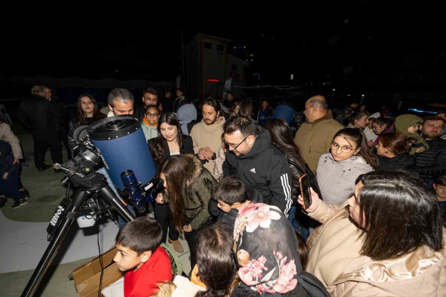 Silifkeliler, ’gece Gözlem Etkinliği’nde Gezegenleri İzledi