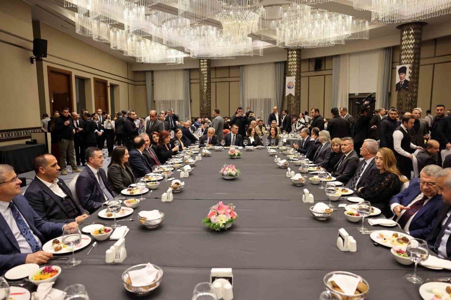 Çakır: "mersin’e Değer Katanları Mersinliler Asla Unutmayacaktır"