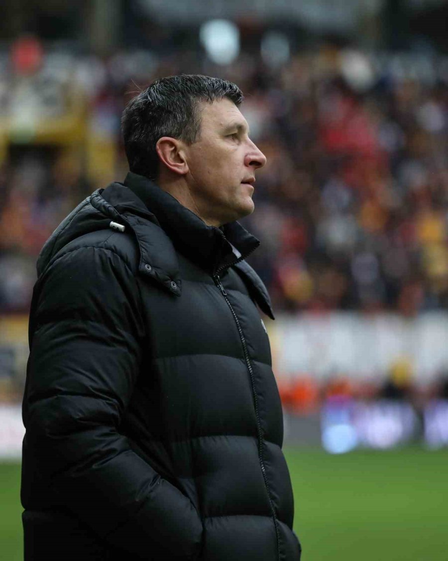 Sergej Jakirovic İle 2 Maçta 4 Puan