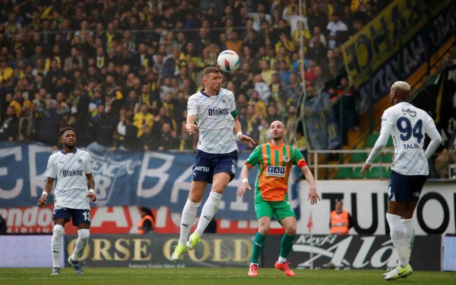 Trendyol Süper Lig: Alanyaspor: 0 - Fenerbahçe: 2 (maç Sonucu)
